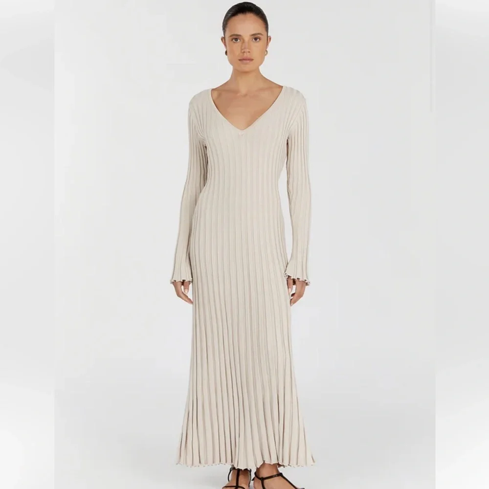 $159 NWT DISSH REIGN STONE SLEEVED KNIT MIDI DRESS SZ L - Picture 3 of 6